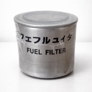 Dieselfilter med finmasket filterelement i metal